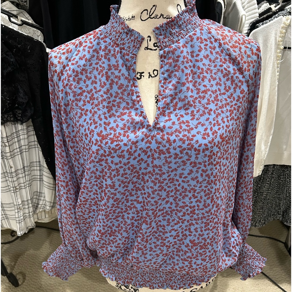 CeCe brand Top